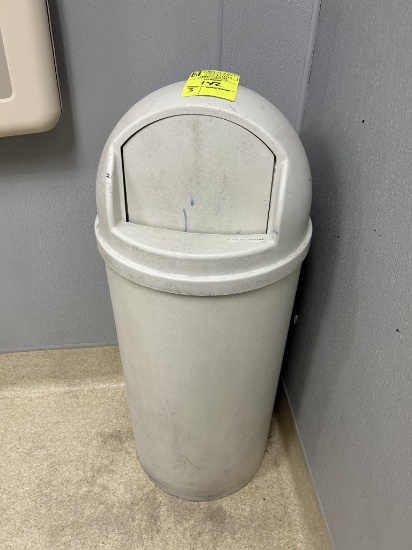 RUBBERMAID TORPEDO TRASH CANS
