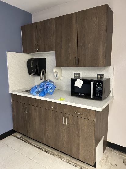MILLWORK SINK TABLE AND CABINETRY IN BREAK ROOM