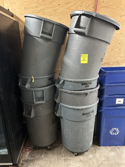 BRUTE TRASH CANS W/ 2 DOLLEYS