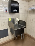 KNEE-OPERATED HAND SINK