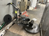 PIONEER ECLIPSE 400BU PROPANE FLOOR MACHINE