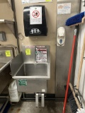 KNEE-OPERATED HAND SINK