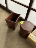 SIDE TABLE AND TRASH BIN