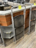 FRONT LINE 3-STEP LADDER