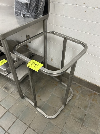 ALUMINUM TRASH BAG FRAME