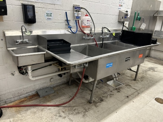 STAINLESS STEEL 3 COMPARTMENT SINK W/ ATTACHED HAND SINK