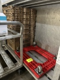 PLASTIC PRODUCE CRATES W/ FLOOR DOLLEY