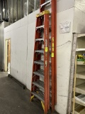 8FT FIBERGLASS A-FRAME LADDER