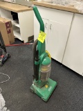 BISSELL BIG GREEN COMMERCIAL VACUUM