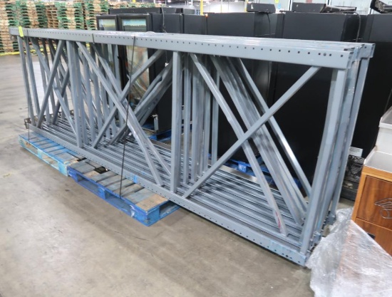 pallet rack uprights
