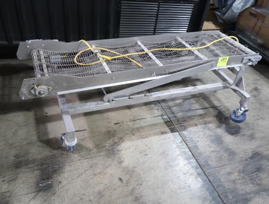 aluminum cooling conveyor, motorized
