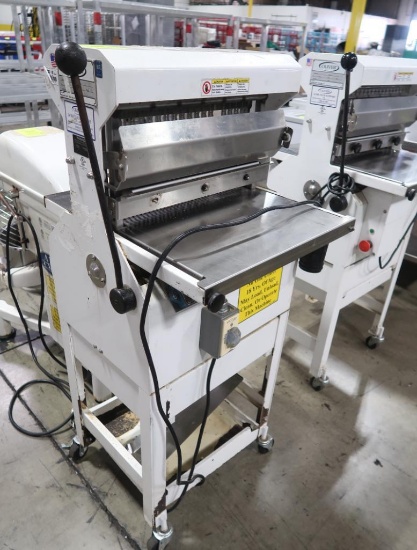 Oliver bread slicer