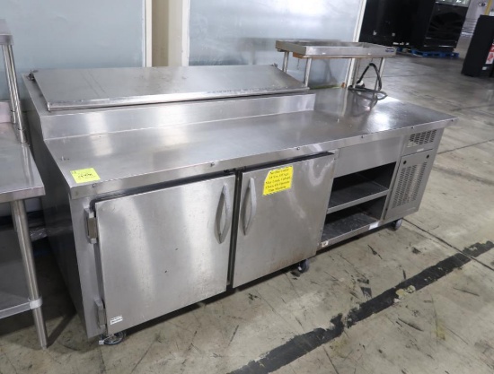 Wasserstrom pizza prep station