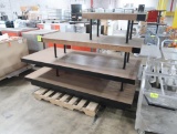 4-tier merchandiser