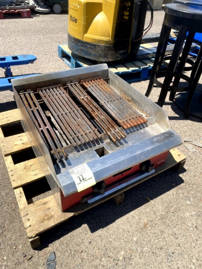 AVANTCO GAS CHARBROILER