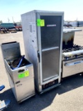 METRO HOLDING CABINET