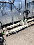 CROWN MANUAL 5500LBS PALLET JACKS