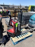 RAYMOND ELECTRIC PALLET JACK