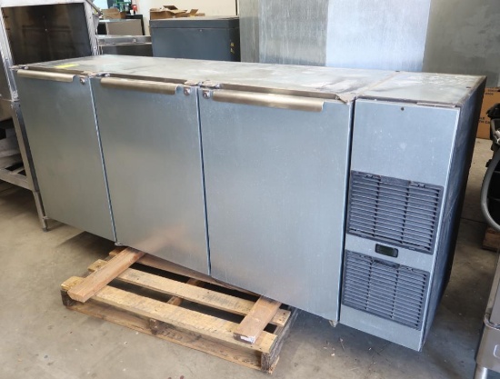 Glastender under-bar refrigerator
