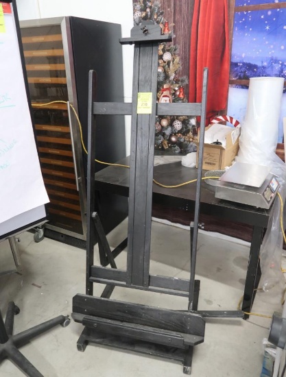 oak easel