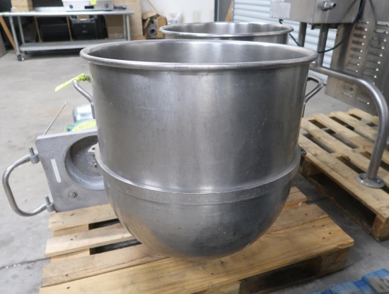 Hobart 140 qt mixing bowl