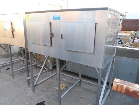 Howe ice storage bin, on stand