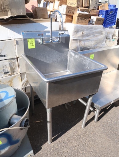 stainless single compartment sink w/ faucet