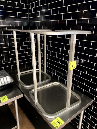 FRAME FOR TRASH BAGS