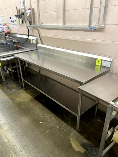 STAINLESS STEEL TABLE