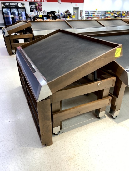 WOOD PRODUCE SLANTED DISPLAY