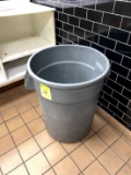 TRASH CAN