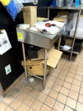SS RECEIVING DESK