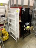SLIM END CAP DISPLAY WITH PEG BOARD