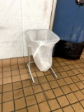 FRAME FOR TRASH BAGS