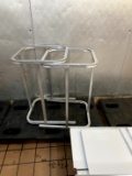 FRAME FOR TRASH BAGS