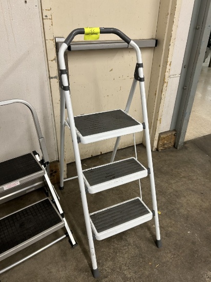 3 STEP LADDER
