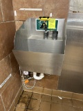 STAINLESS HAND SINK W/ EYEWASH