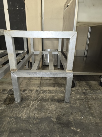 ADVANCE TABCO 36" ALUMINUM DUNNAGE RACK