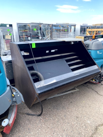 2019 HUSSMANN PORTABLE CASE