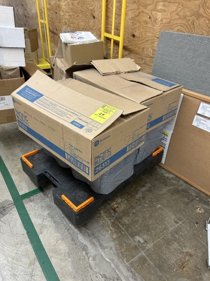 DOLLEY AND PACIFIC BLUE PAPER TOWELS