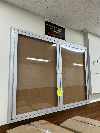 48IN X 35IN BULLETIN BOARD IN LOCKING FRAME
