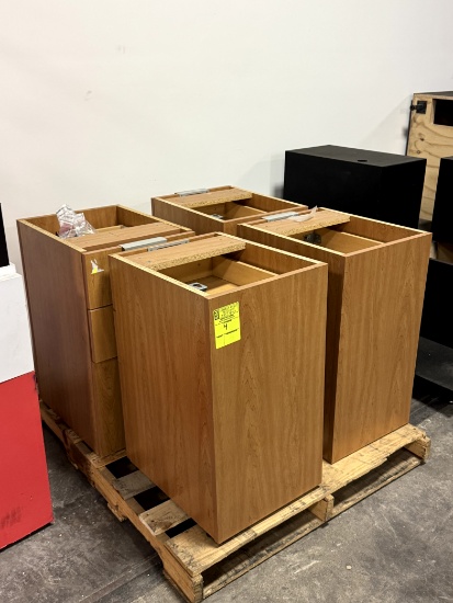Pallet of 3-drawer cabinets