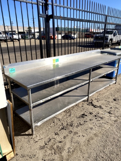STAINLESS STEEL TABLE