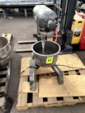 HOBART 20QT MIXER