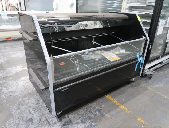 Hill Phoenix low profile reach-in refrigerated case, 6' case