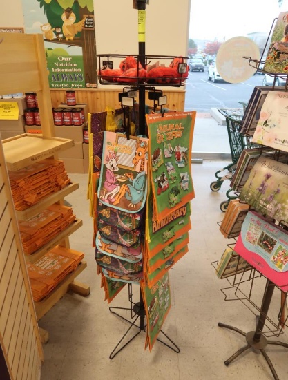 merchandising spinner rack- round shelf w/ clips