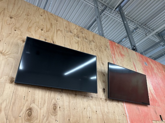 SAMSUNG 50IN COLOR DISPLAYS W/ MOUNTS