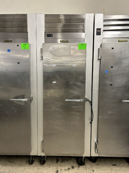 TRAULSEN SINGLE DOOR STAINLESS REFRIGERATOR