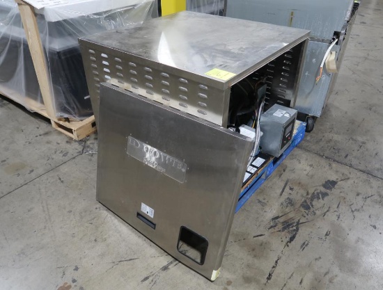 Howe ice flaker head, self-contained