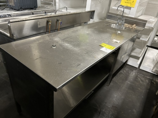7FT STAINLESS STEEL WORK TABLE W/ SINK BASIN